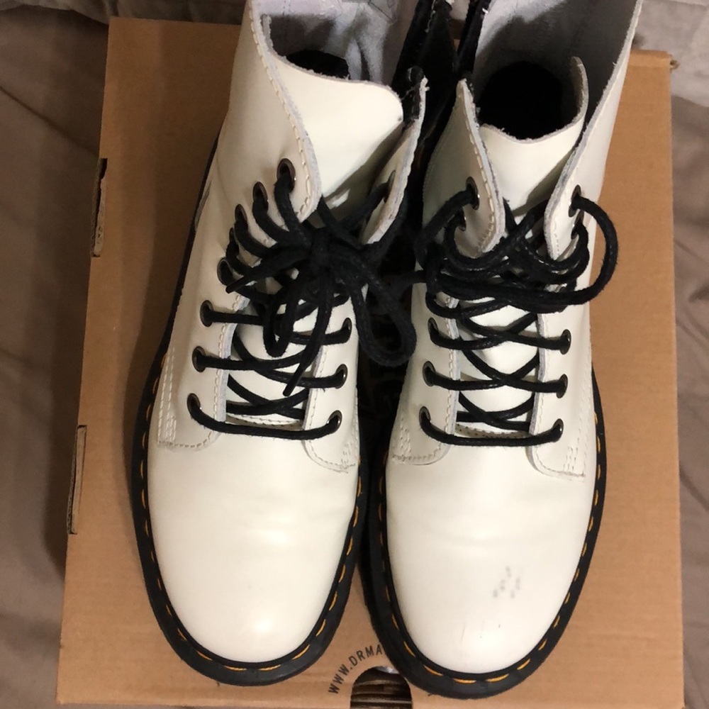 Platform Doc Martens